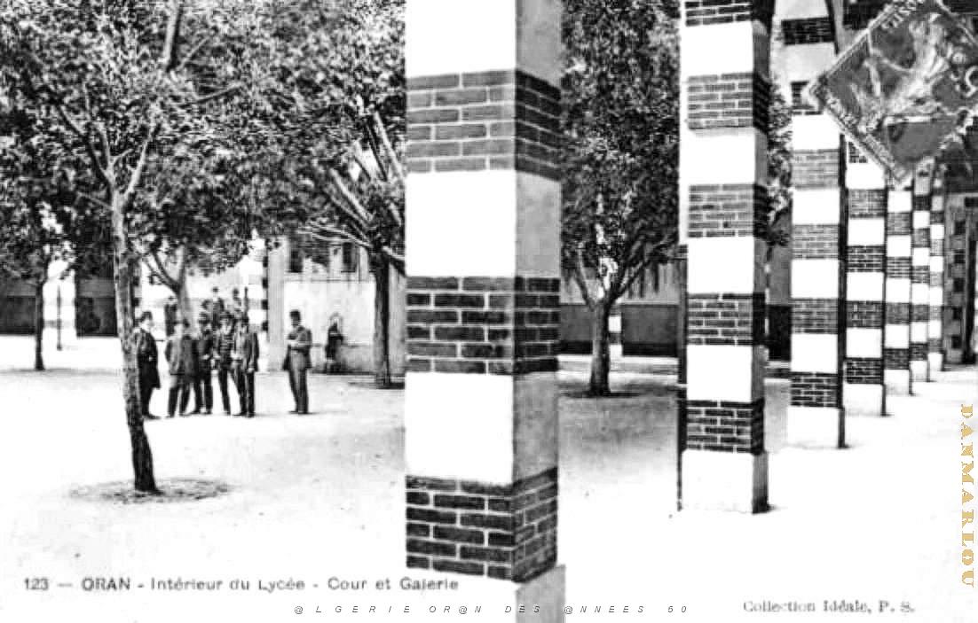 BG ca- 002- Lycee Lamoriciere- Interieur.jpg